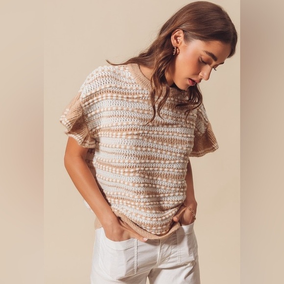 BROWN RUFFLE ACCENT BOHO TOP main image 1